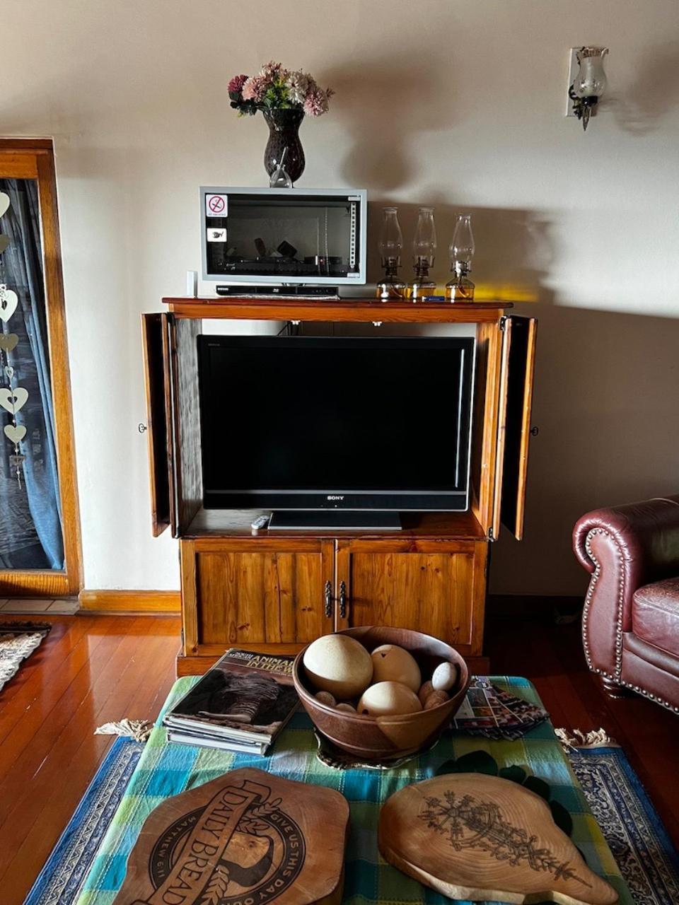 Bleu Bird Guesthouse เดอร์บัน ภายนอก รูปภาพ